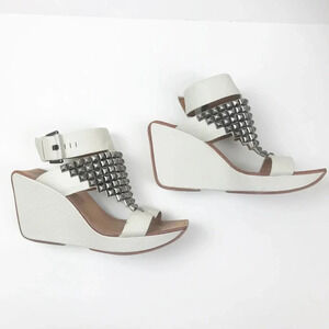 Modern Vintage Thammy Wedge